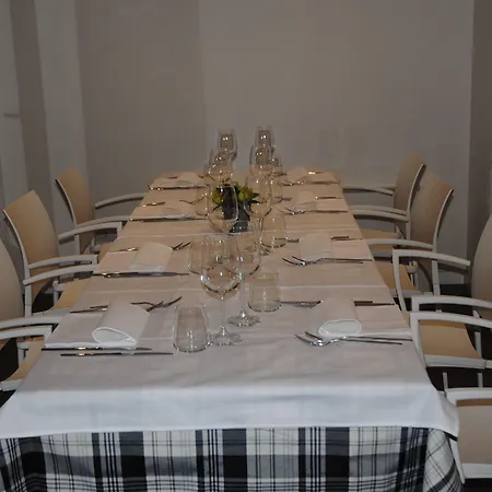 Spluga Sosta & Hotel-3
